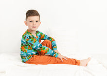 Load image into Gallery viewer, Camping Critters 4-Piece Jogger Daywear
