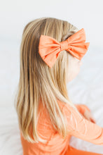 Load image into Gallery viewer, Pumpkin Pie Bamboo Alligator Clip Bows
